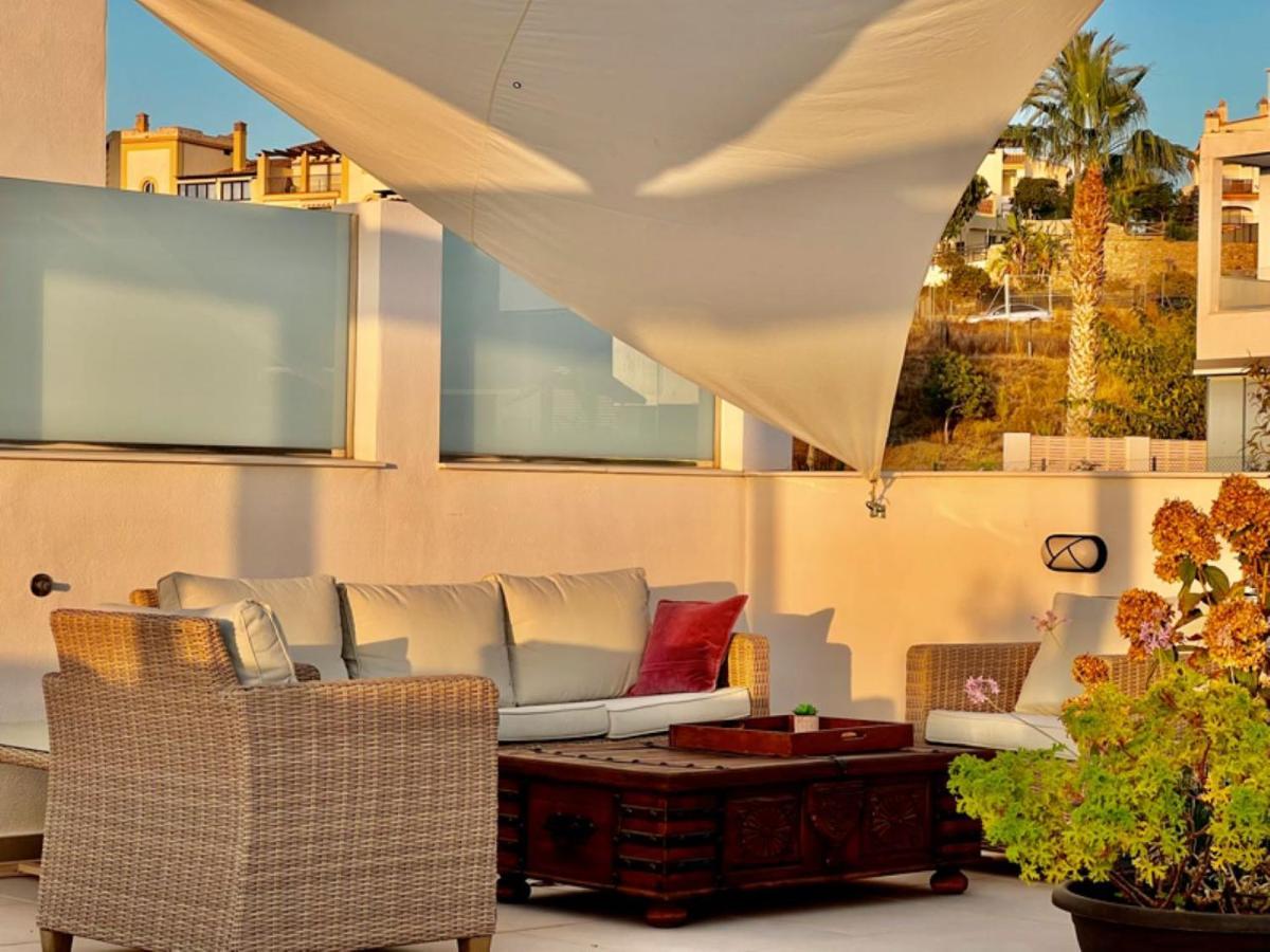 Baviera Hills Holiday Apartment Caleta De Velez Εξωτερικό φωτογραφία